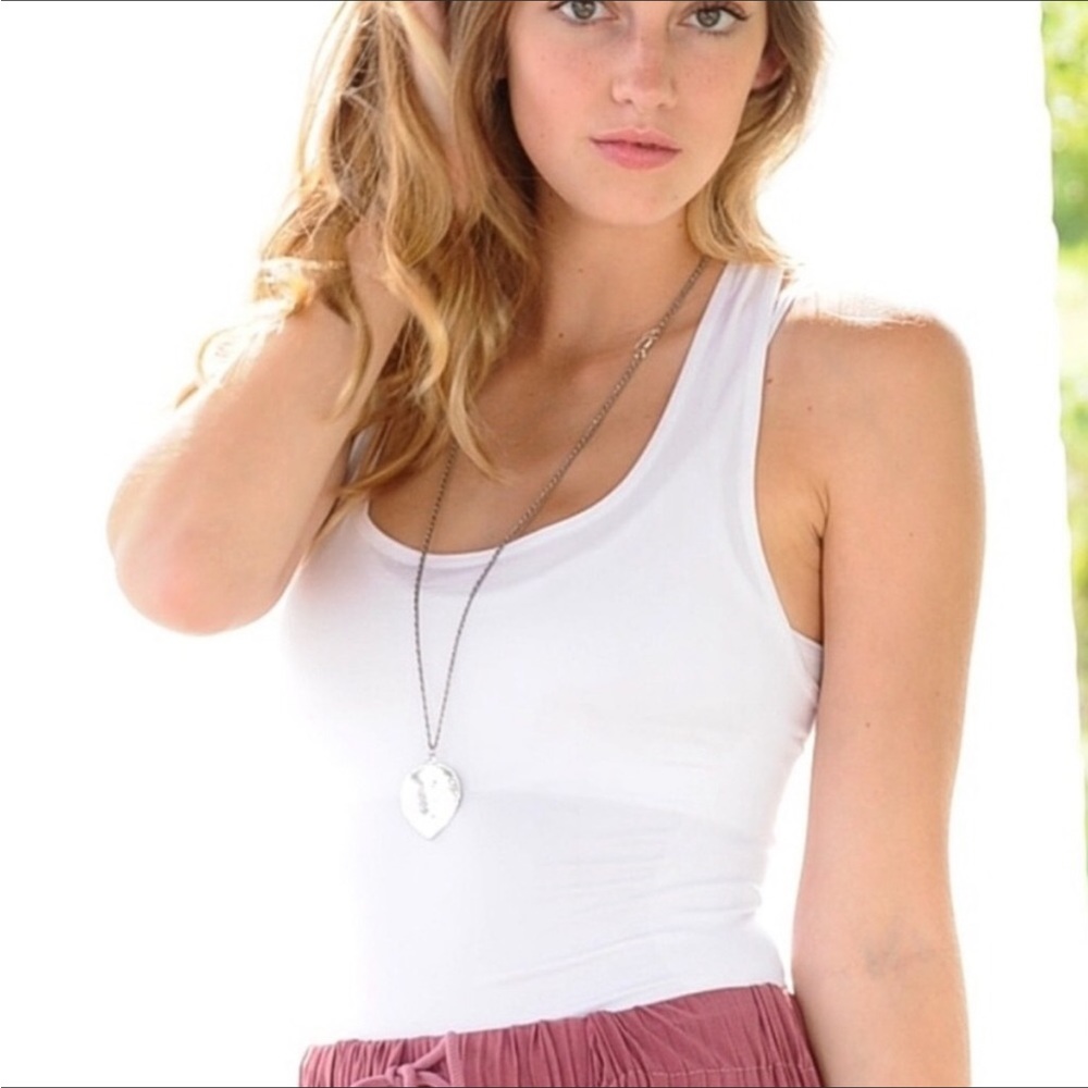 SOLID WHITE SCOOP NECKLINE RACER BACK BODYSUIT TOP